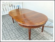 Antico Tavolo tondo allungabile. 126x122x 81,5 h.    222 aperto  completamente 