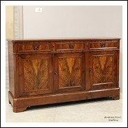 Antica credenza 3 ante Luigi Filippo in noce - epoca 800